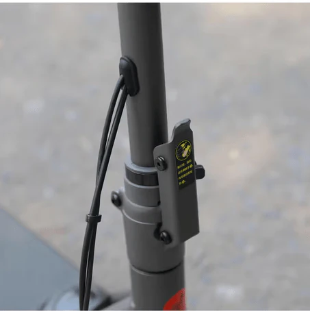 Trottinette Électrique Enfant Ninebot Zing C20 : Durable et Confortable - Image 7