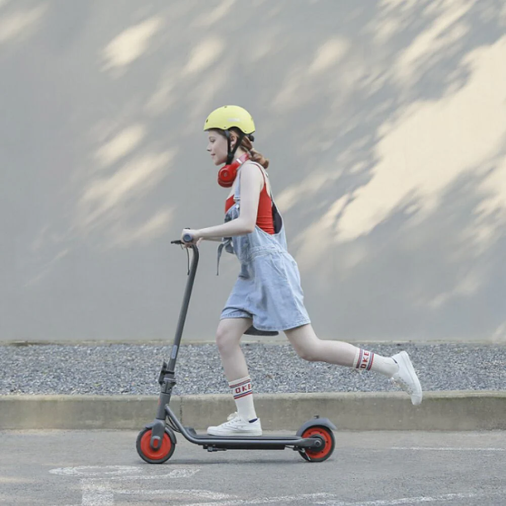 Trottinette Électrique Enfant Ninebot Zing C20 : Durable et Confortable - Image 9